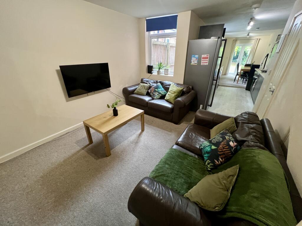 House in Birmingham, Selly Oak - View 4