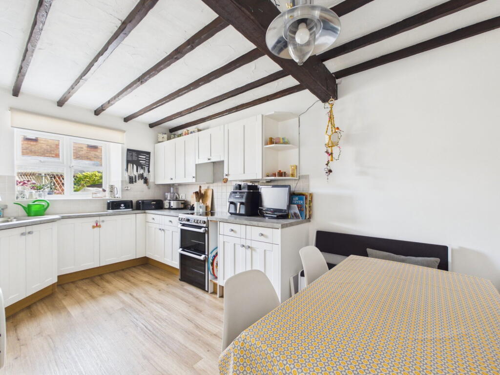 House in Brighton - View 5