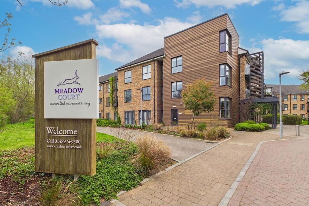 Main image of property: Hamilton Road, Sarisbury Green, SO31