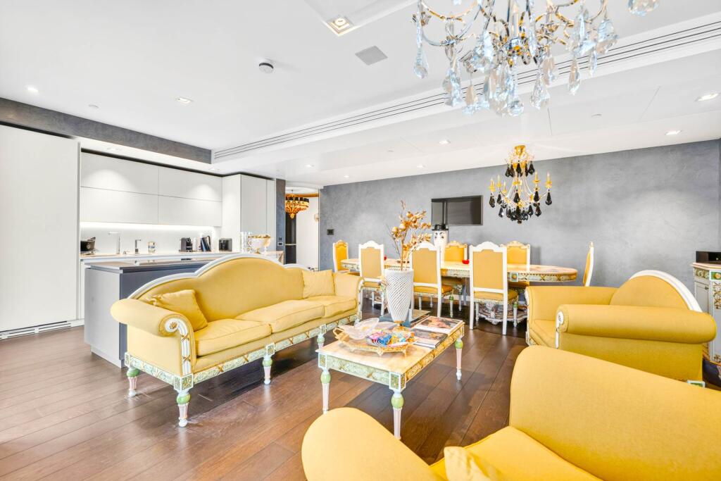 Apartment in London, City of Westminster - View 4