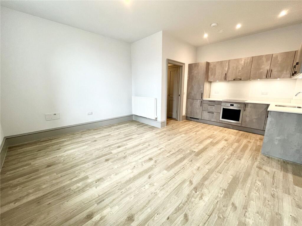 Apartment in Bristol - More