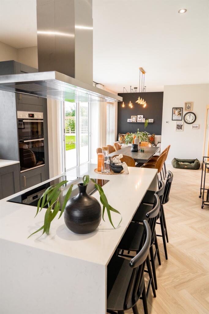 House in Swindon - View 5
