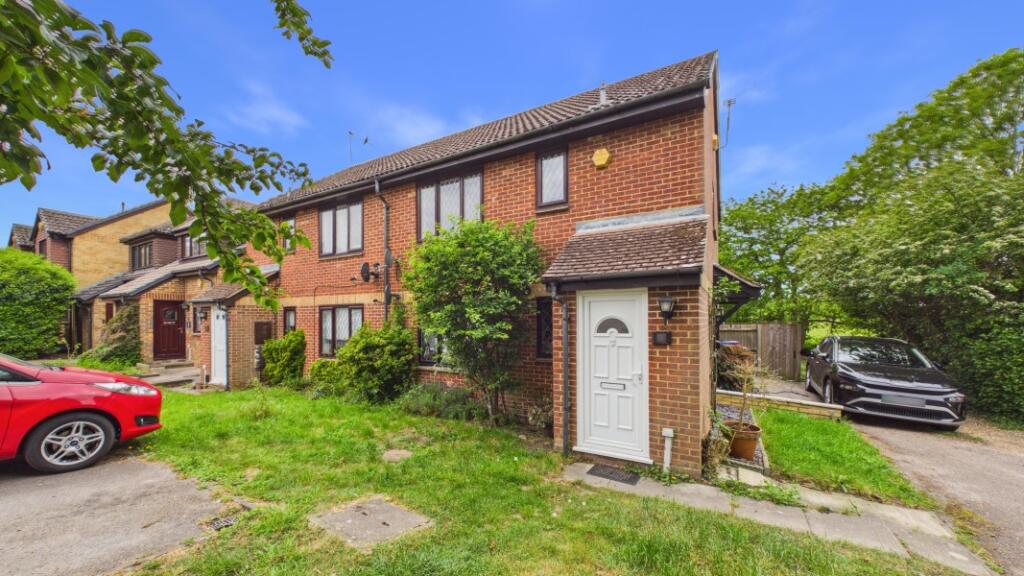 Main image of property: Yateley