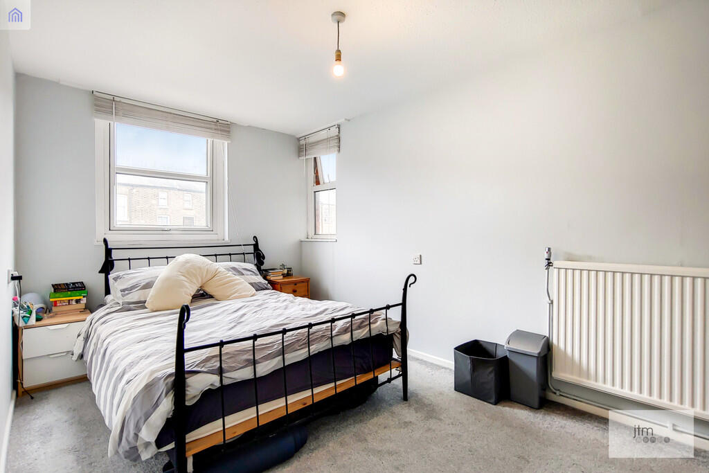 Apartment in London - View 3