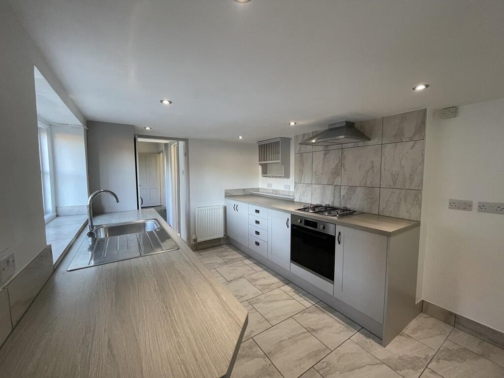 House in Bath - View 5