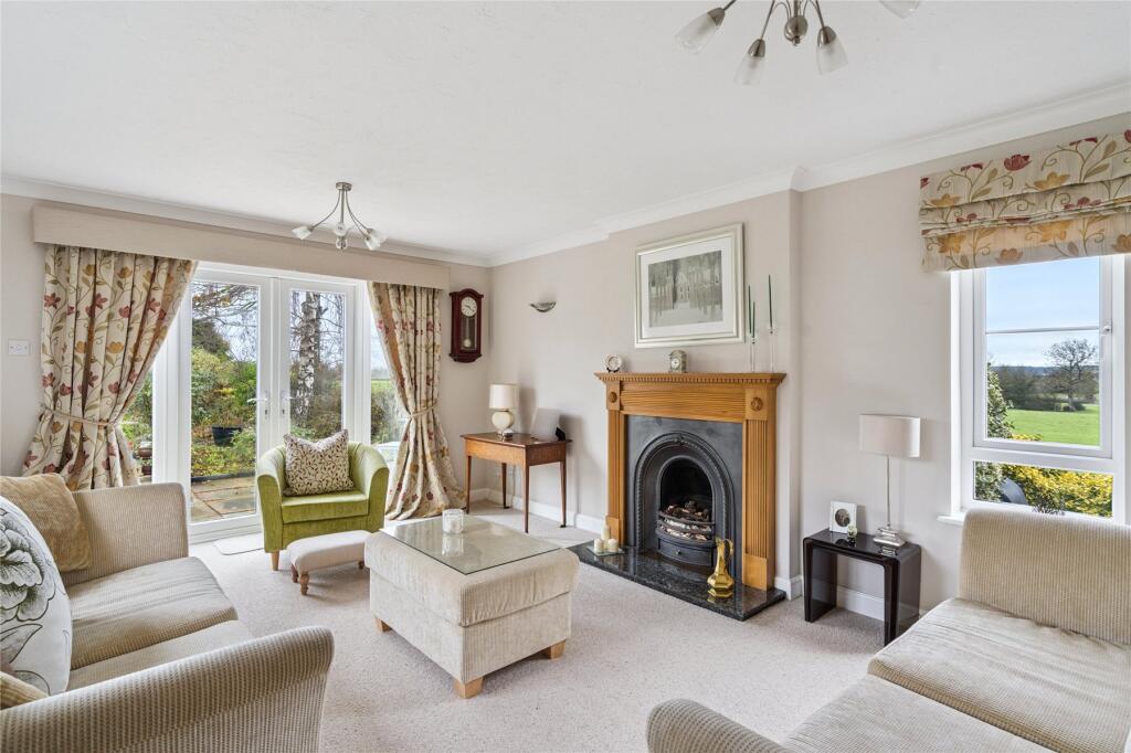 Home Farm, Bletchley Road photo 3