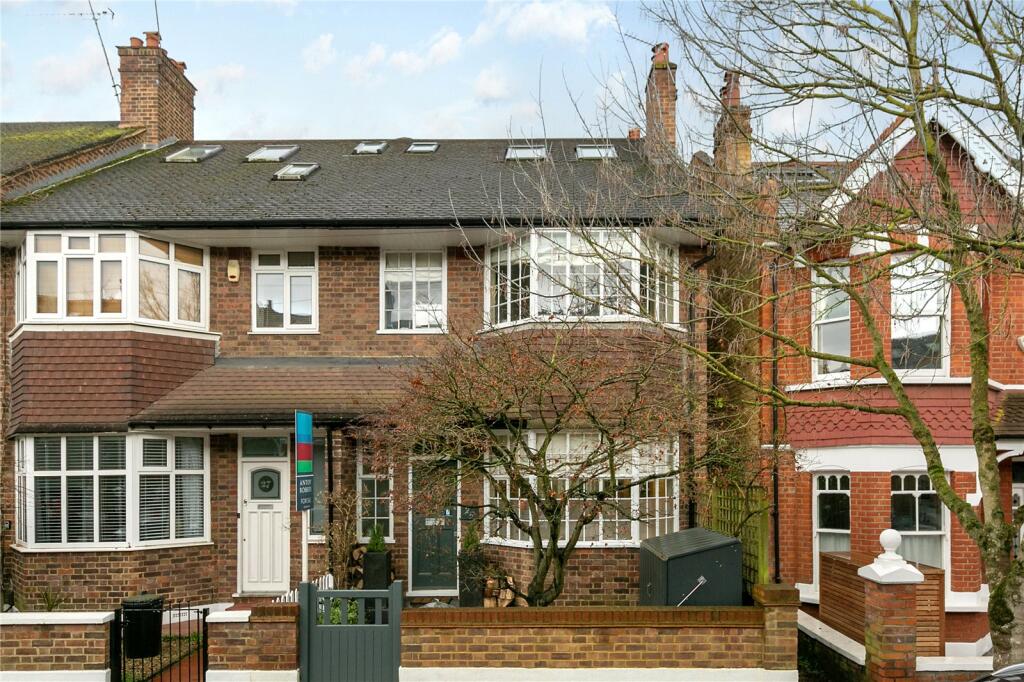 Main image of property: Palmerston Road, London, SW14