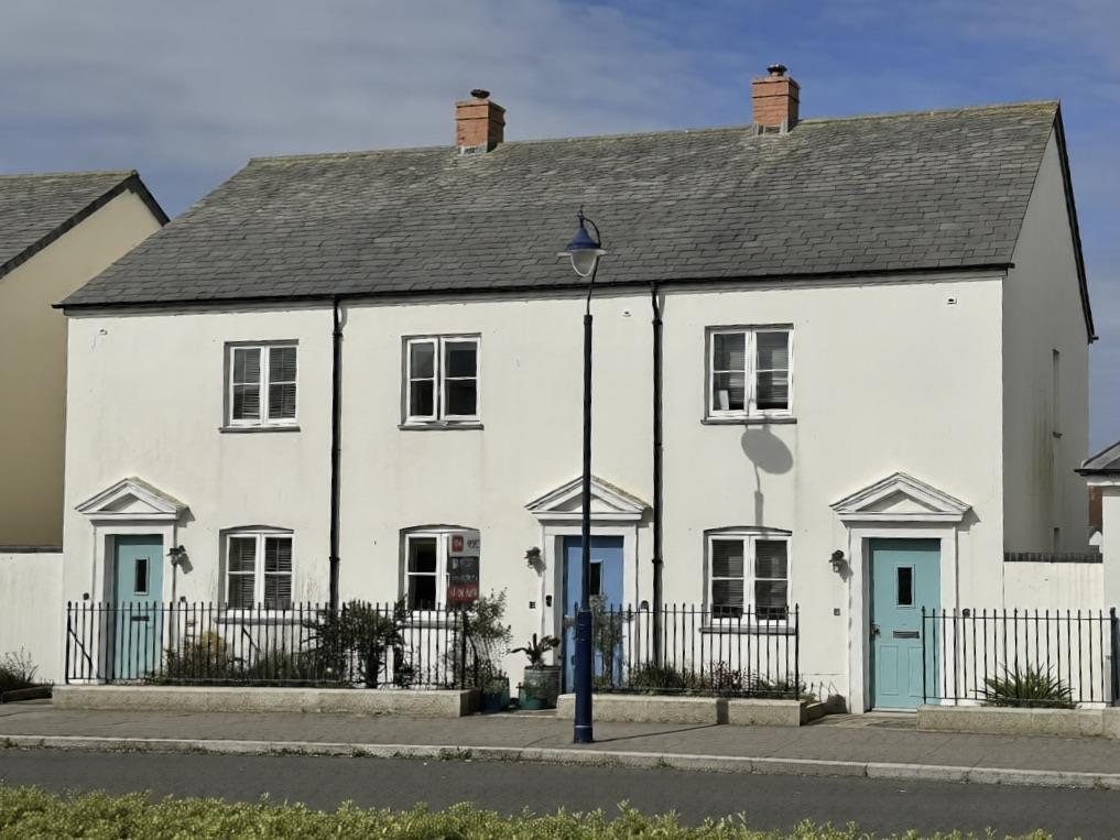 Main image of property: Gwarak Esels, Nansledan, Newquay