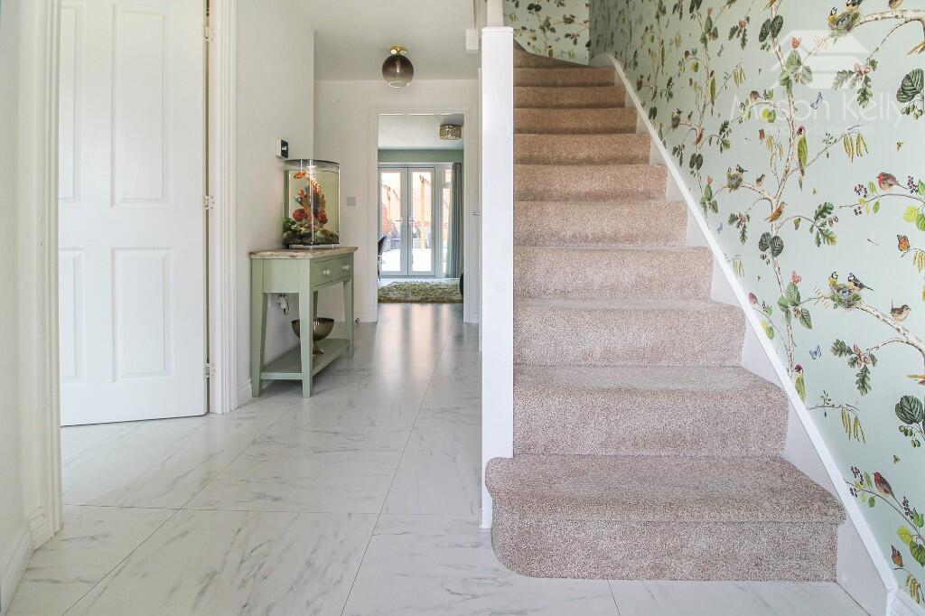 House in Milton Keynes, Newton Leys, Bletchley and Fenny Stratford - View 4