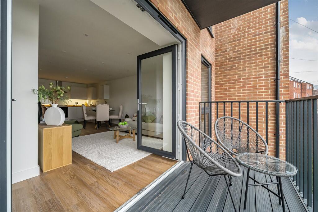 Main image of property: NEW SHOWHOME At Pavilion View, Swilgate Road, Tewkesbury, Gloucestershire, GL20