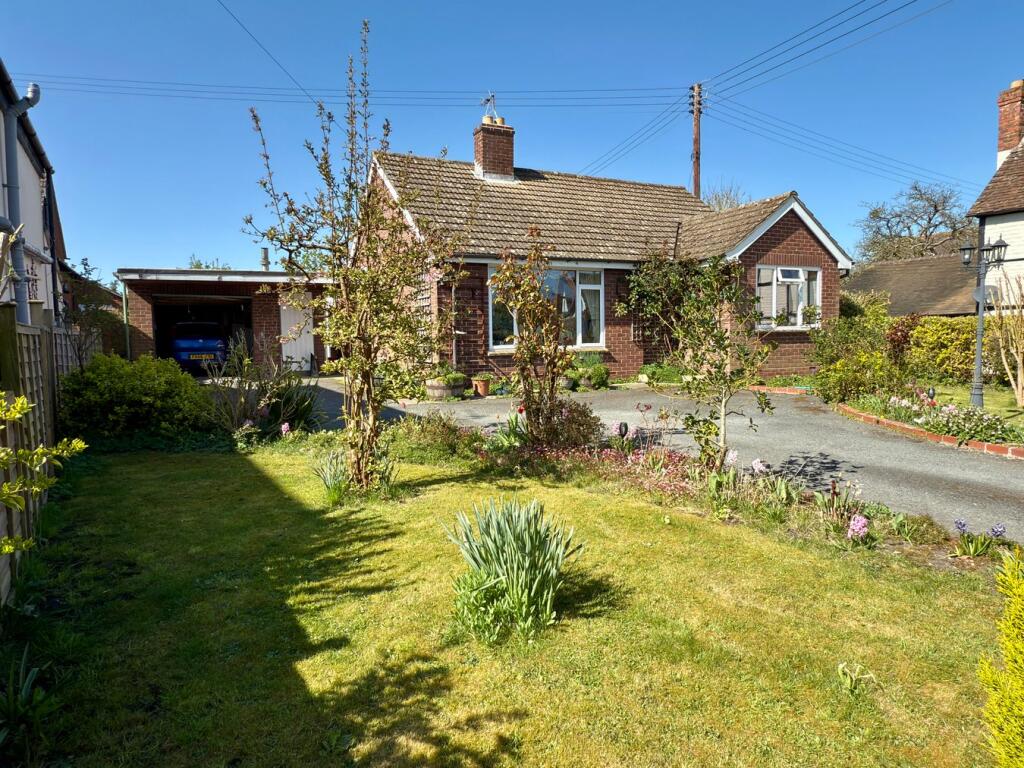 3-bed house on School Lane, Ripple, Tewkesbury, GL20, £380,000