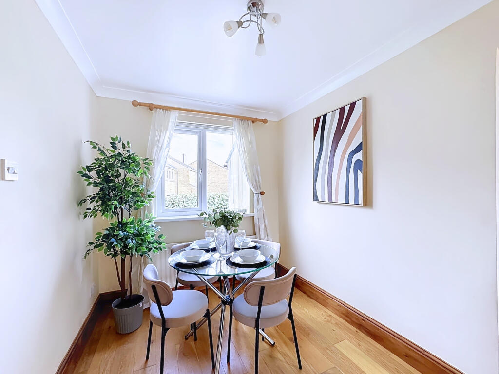 House in Leeds - View 5