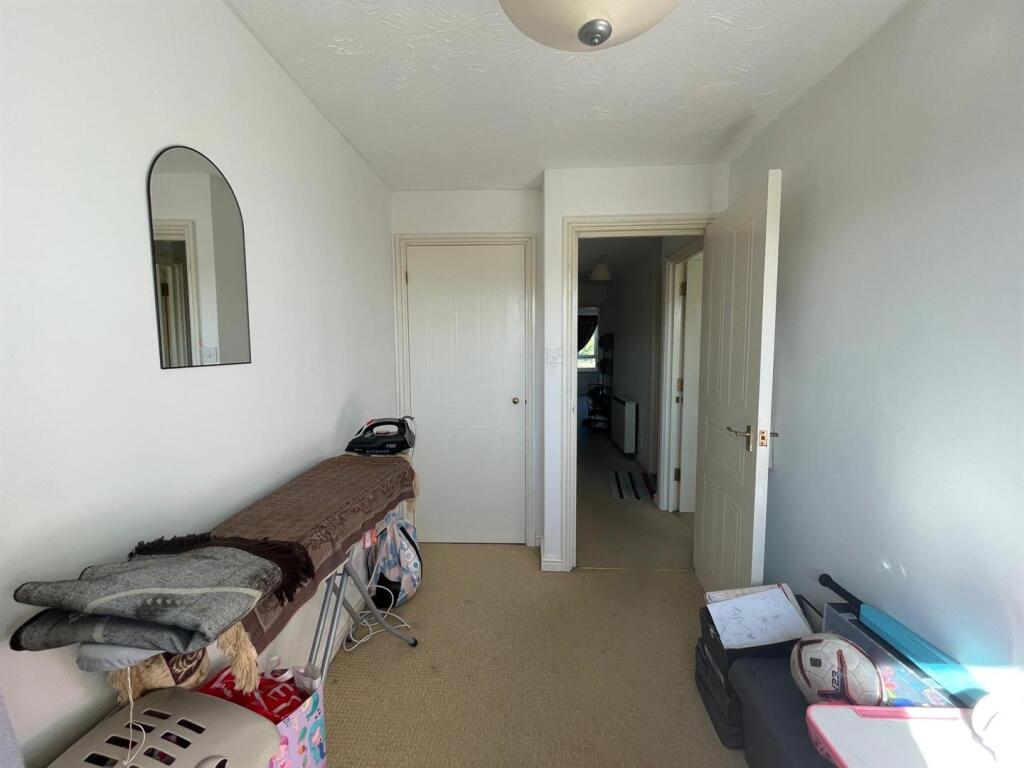 Apartment in Portsmouth - View 5