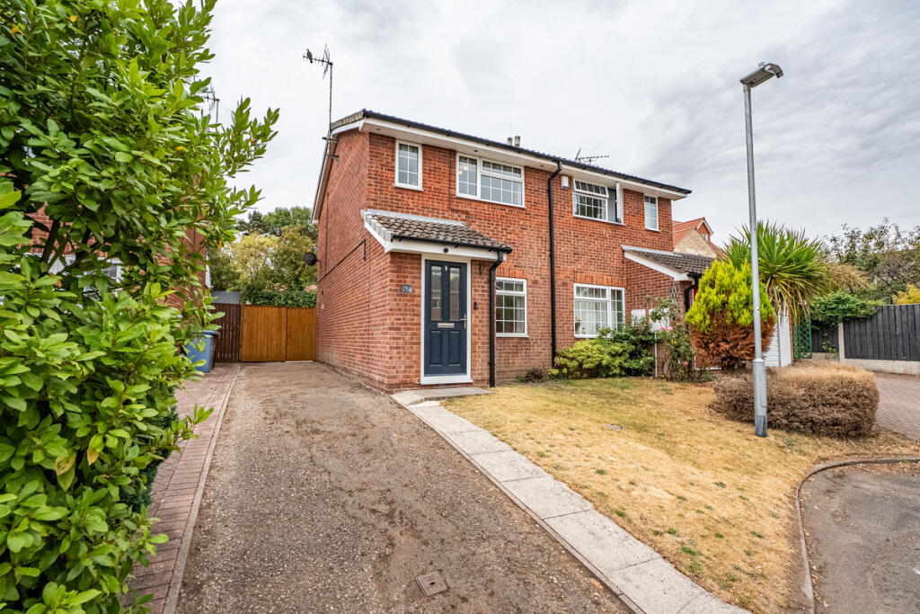 Main image of property: Fallow Court, Worksop, S81