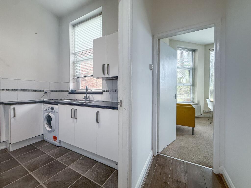 Apartment in Oxton, Claughton - View 5