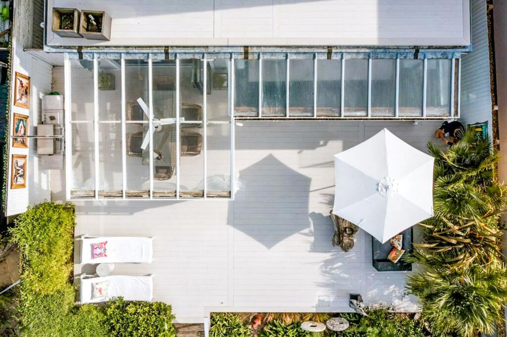 Additional image 17 of The Horseshoe, Poole, Dorset, BH13