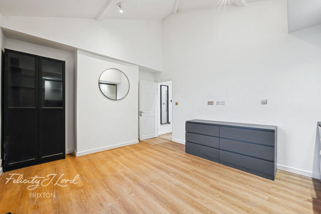 Main image of property: New Park Road, LONDON