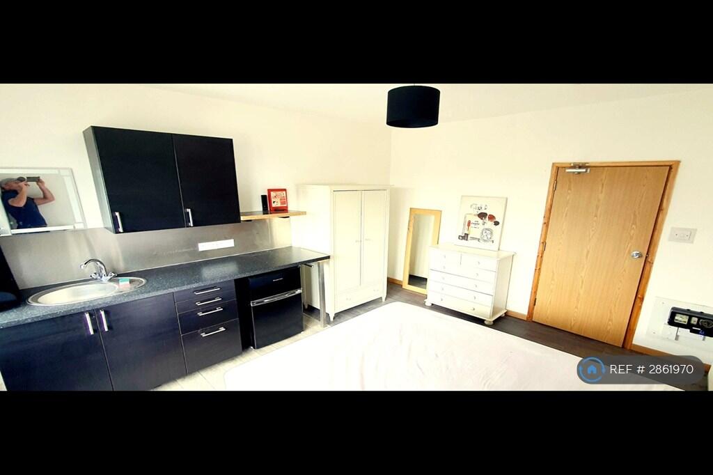 Additional image 7 of Chatsworth Road, Poole, BH14