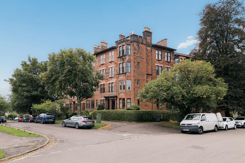 Main image of property: 53 Beechwood Drive, Broomhill, G11