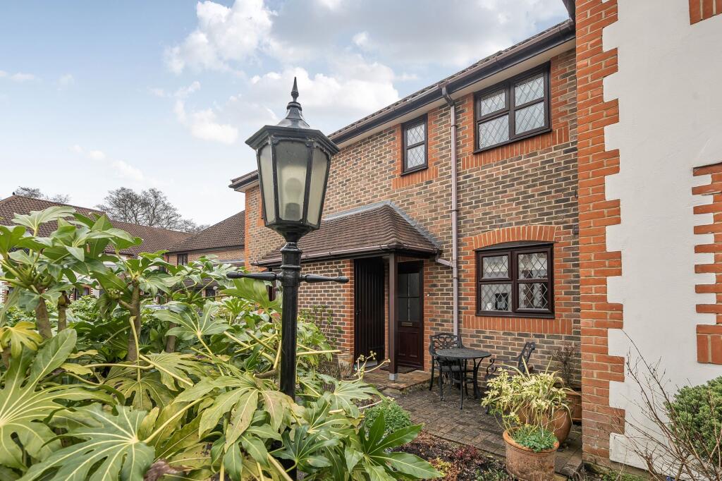 Main image of property: Spring Meadow, New Road, Midhurst, GU29