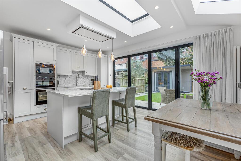 Main image of property: Carlton Road, East Sheen, SW14
