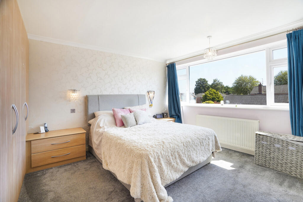 House in Rugby, Warwickshire - View 5