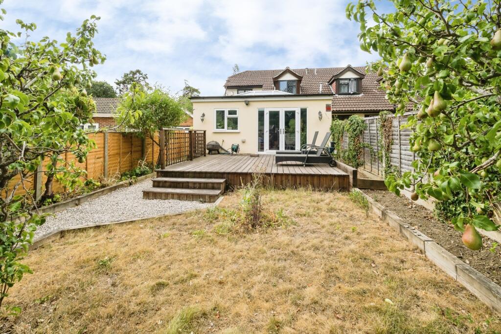Main image of property: Ingrave Road, Brentwood, Essex, CM13