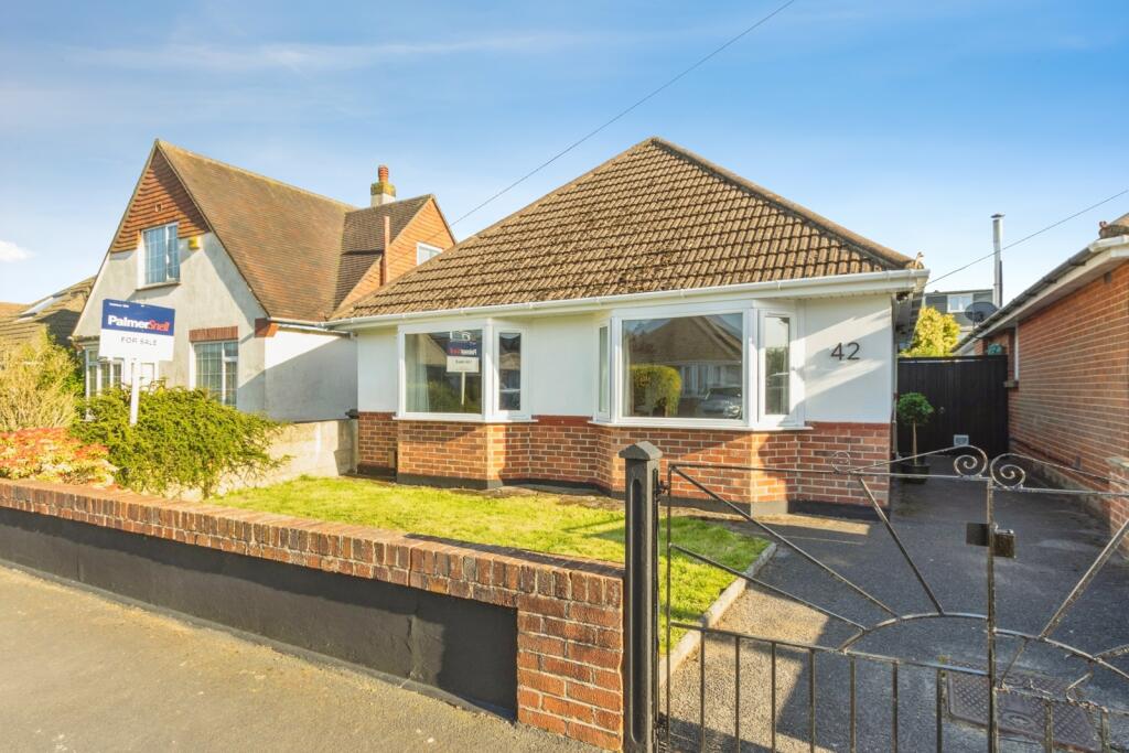 Main image of property: Edifred Road, MUSCLIFF, Bournemouth, Dorset, BH9