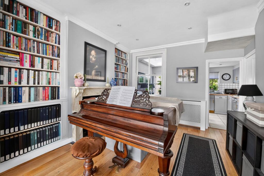House in Richmond, Kew - View 5