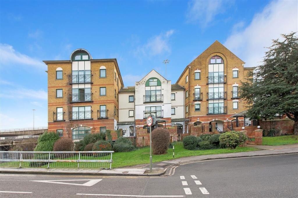 Main image of property: Brent Cross Gardens, Brent Cross
