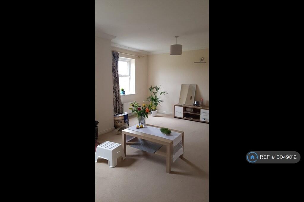 Apartment in Milton Keynes - View 2