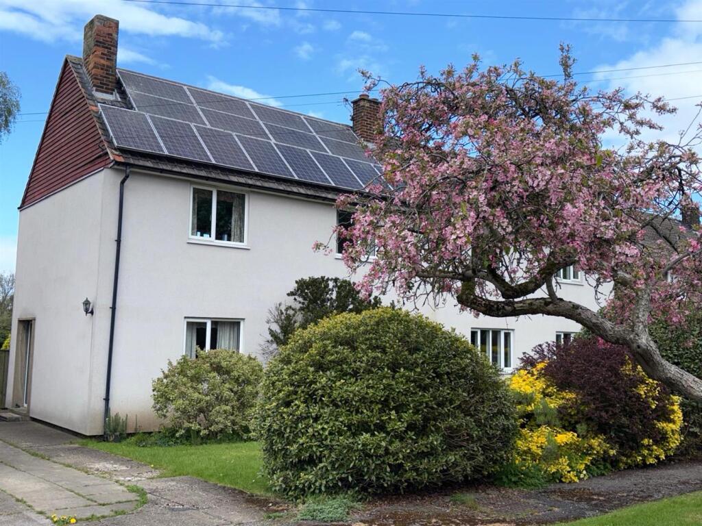 Main image of property: 8 Neile Close, Northallerton