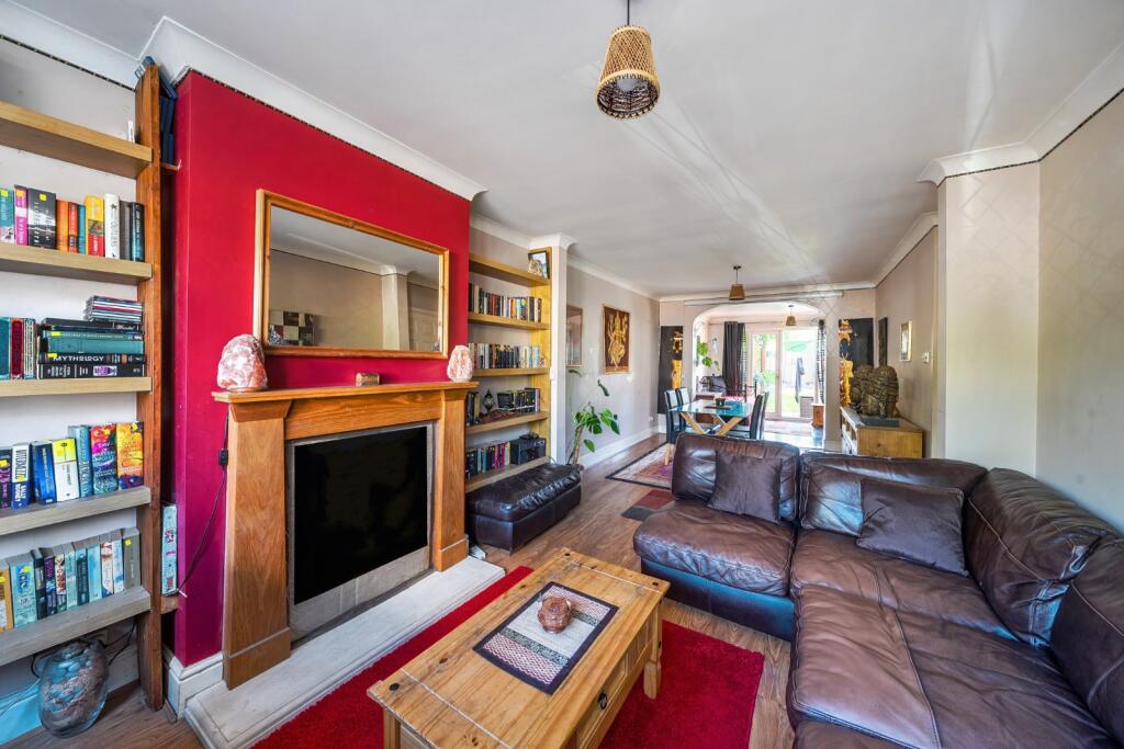 Constance Crescent, Hayes, BR2 photo 5