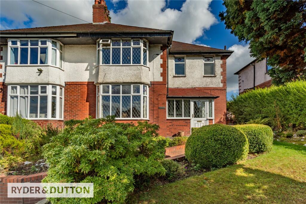 Main image of property: Oldham Road, Thornham, Rochdale, OL16