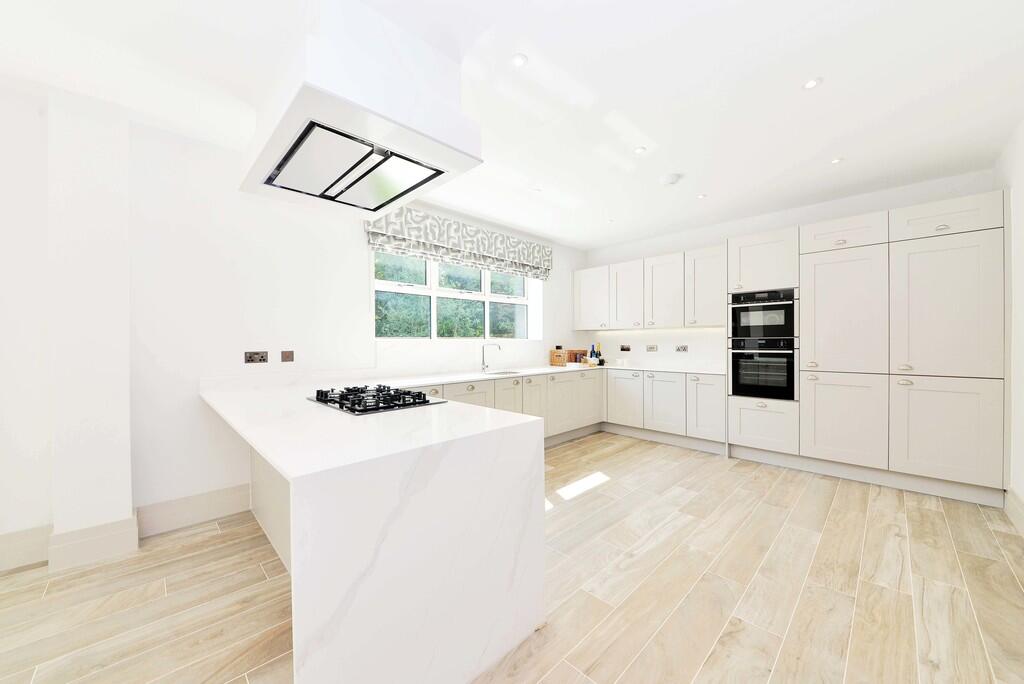 Additional image 3 of Claremont Gardens, Norfolk Road