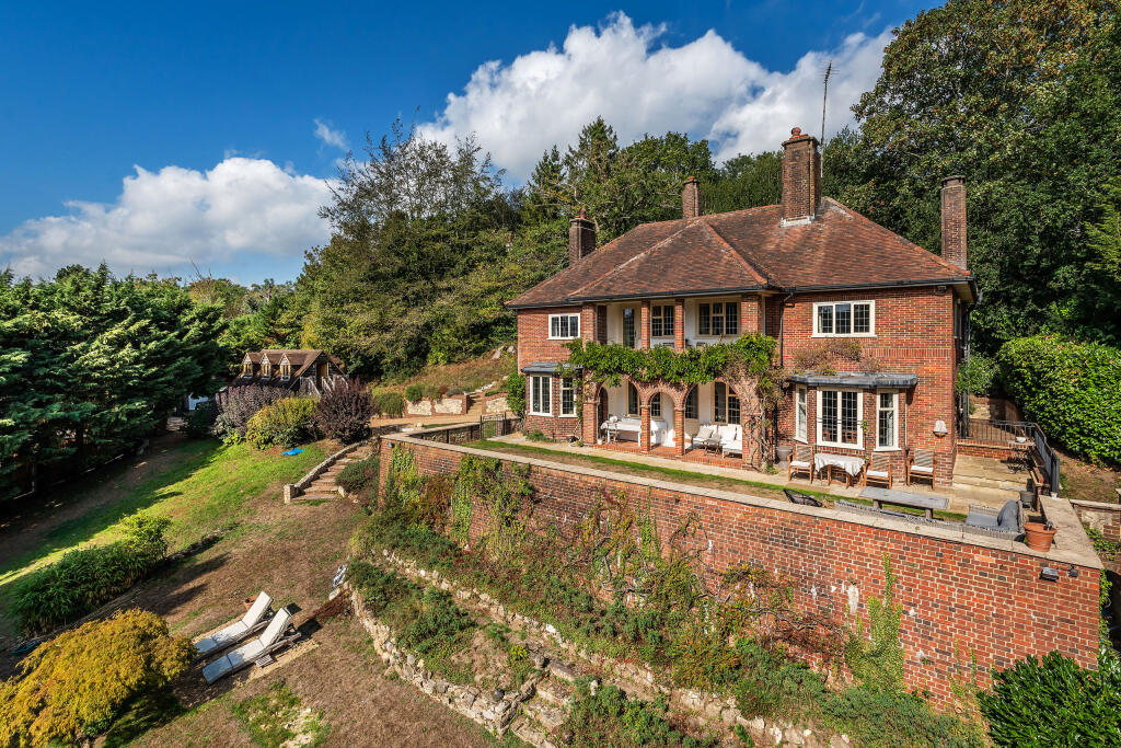 5-bed detached on Farley Lodge, Farley Lane, Westerham, Kent, £1,850,000