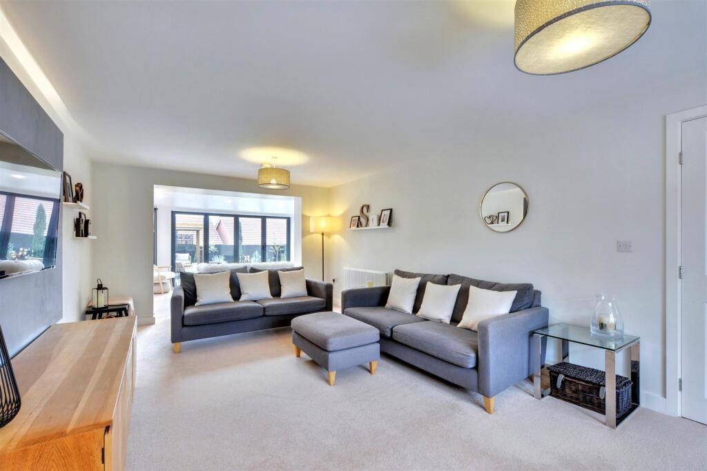 Wansbeck Close, Arnold, Nottingham photo 2