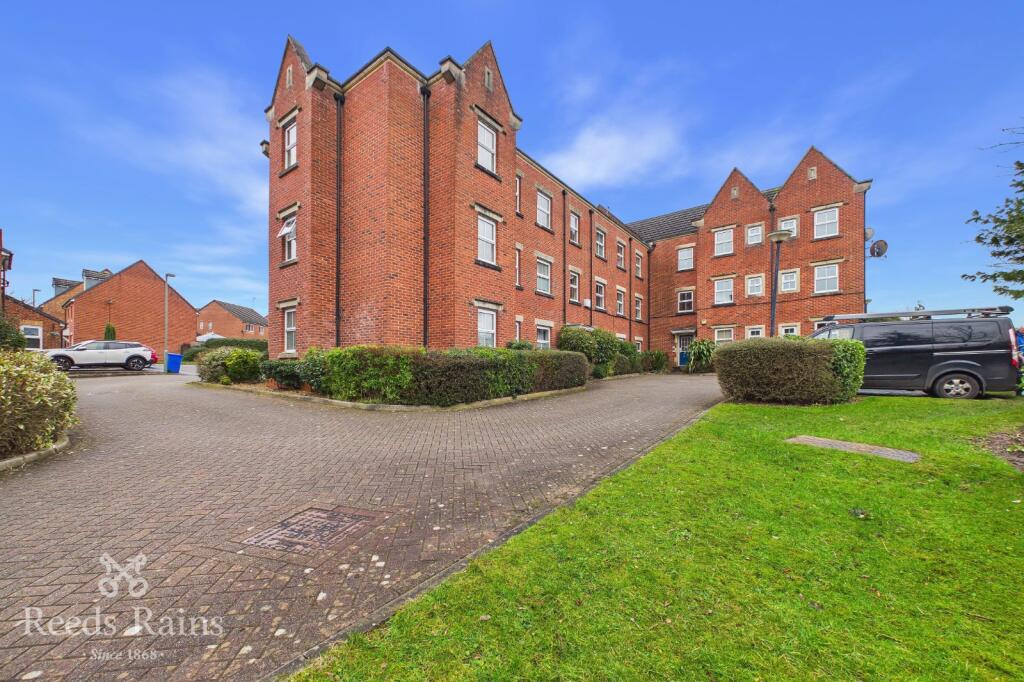 Main image of property: Alma Wood Close, Chorley, Lancashire, PR7