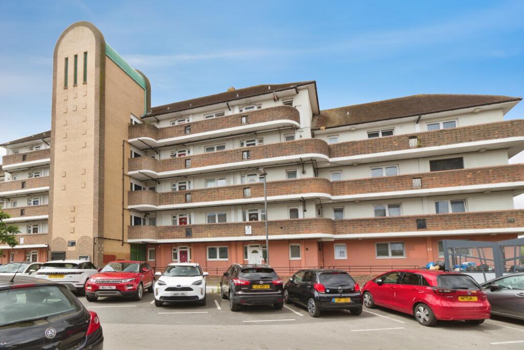 Main image of property: Barnfield Road, London, SE18