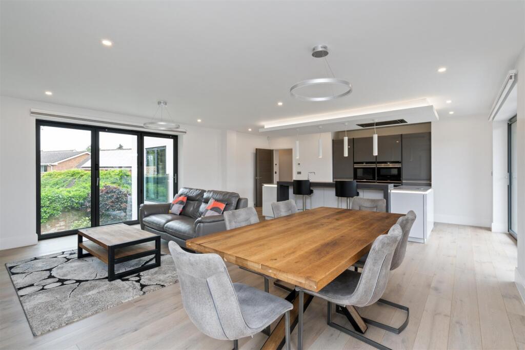 Apartment in Birmingham - View 2