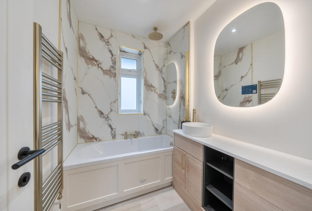 Additional image 17 of Wellsway, Bath, Somerset, BA2