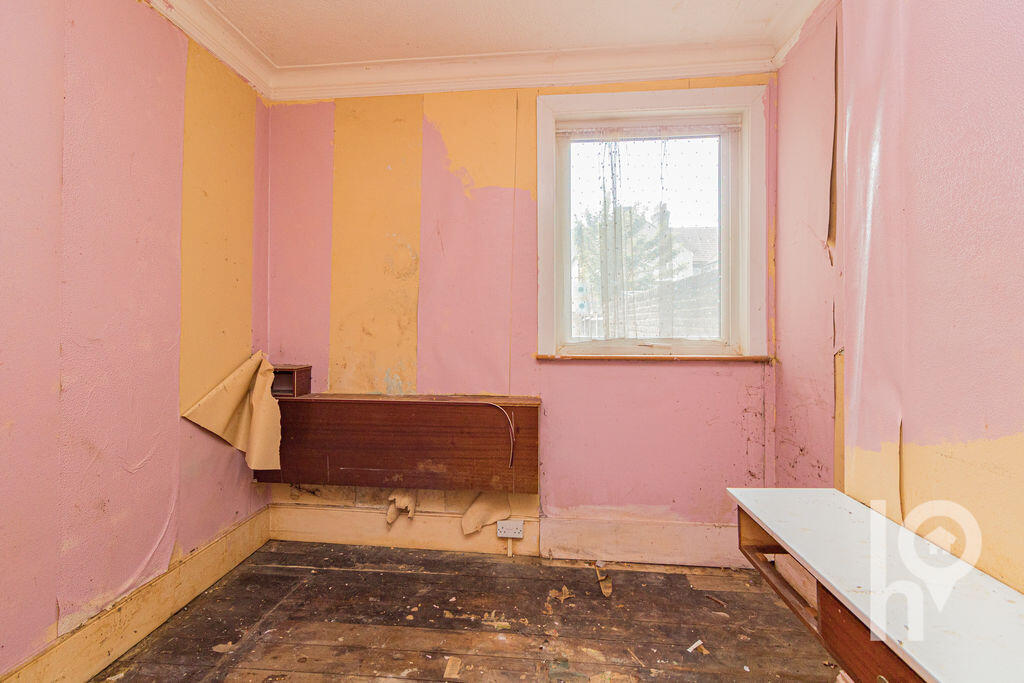Apartment in Swale, Sheerness - View 5