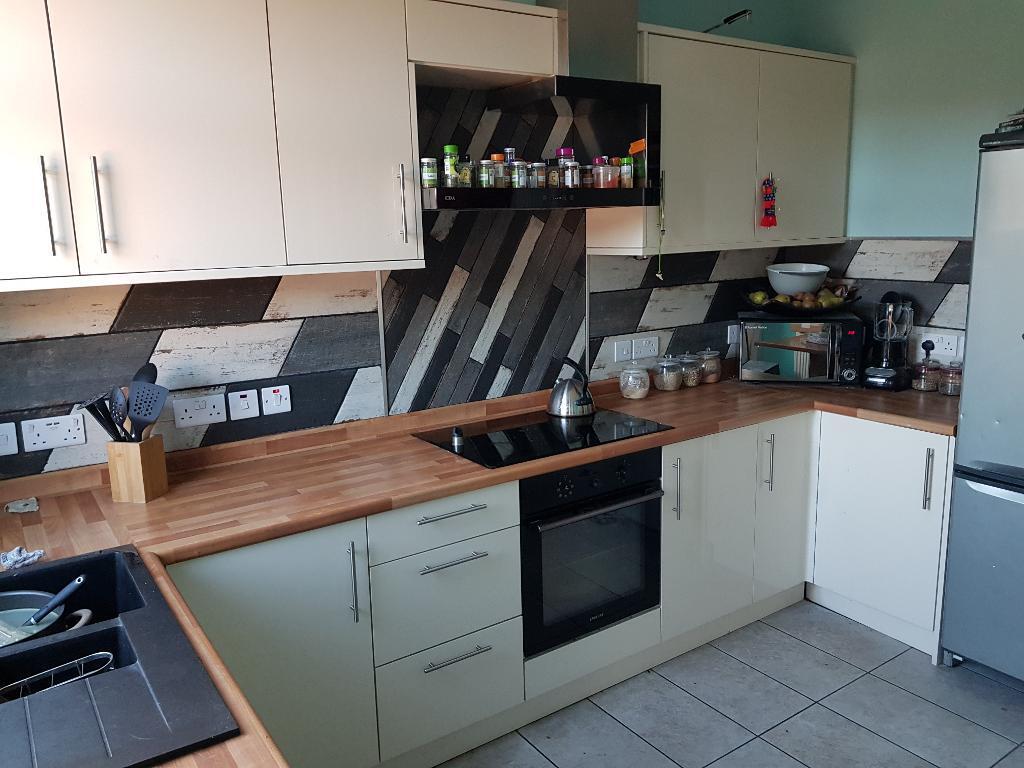 House in Doncaster, South Yorkshire - View 4