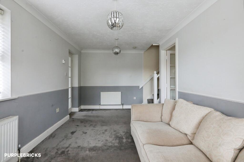 House in Worcester - More