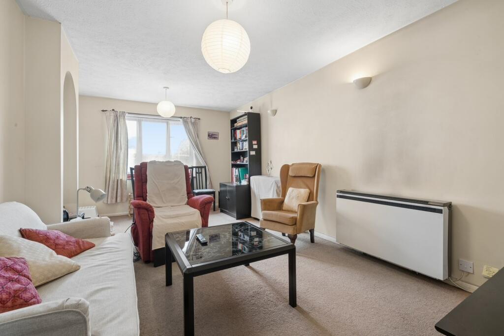 Apartment in London - More
