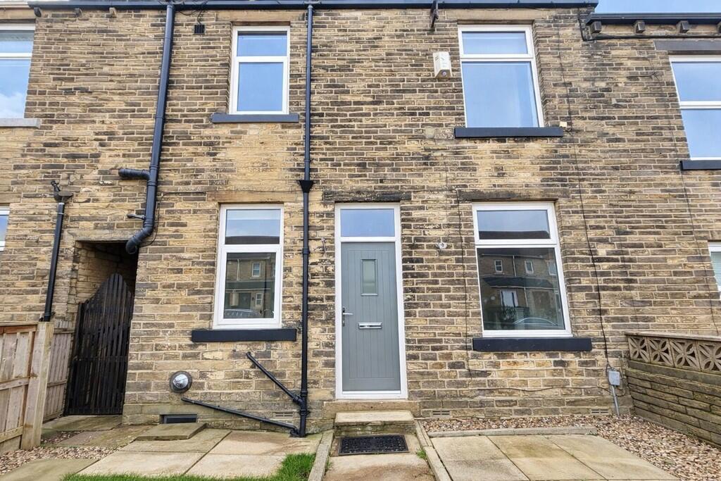 Main image of property: Station Road, Clayton, Bradford