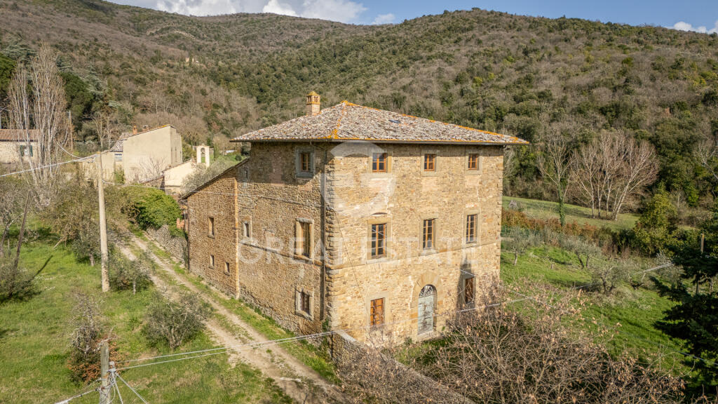Main image of property: Tuscany, Arezzo, Cortona