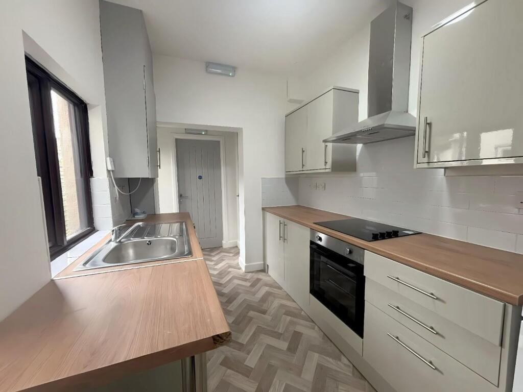 House in Walsall - View 4