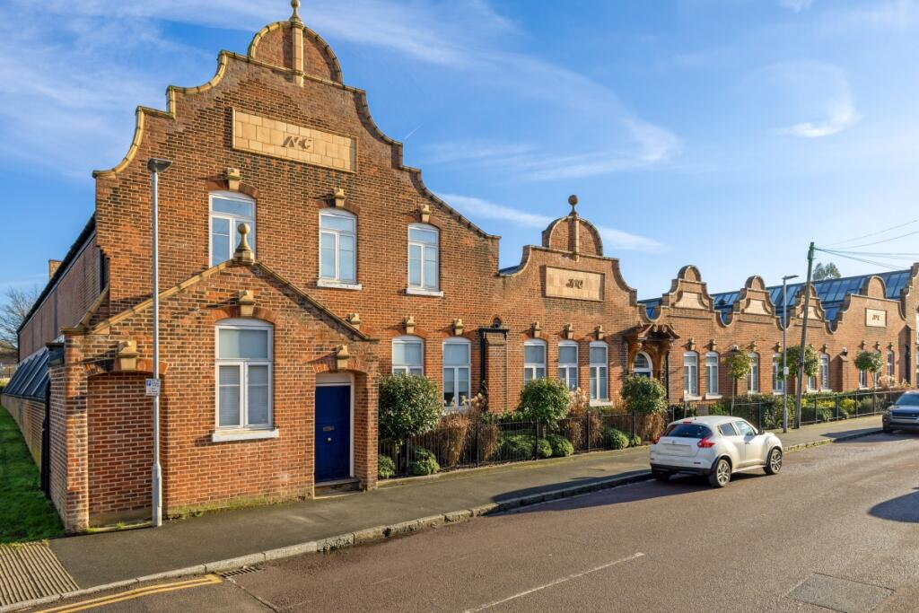 Main image of property: Sutton Road St. Albans AL1