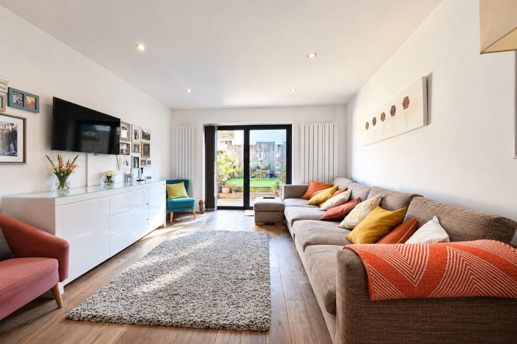 Main image of property: Linnet Mews, London, SW12 8JE